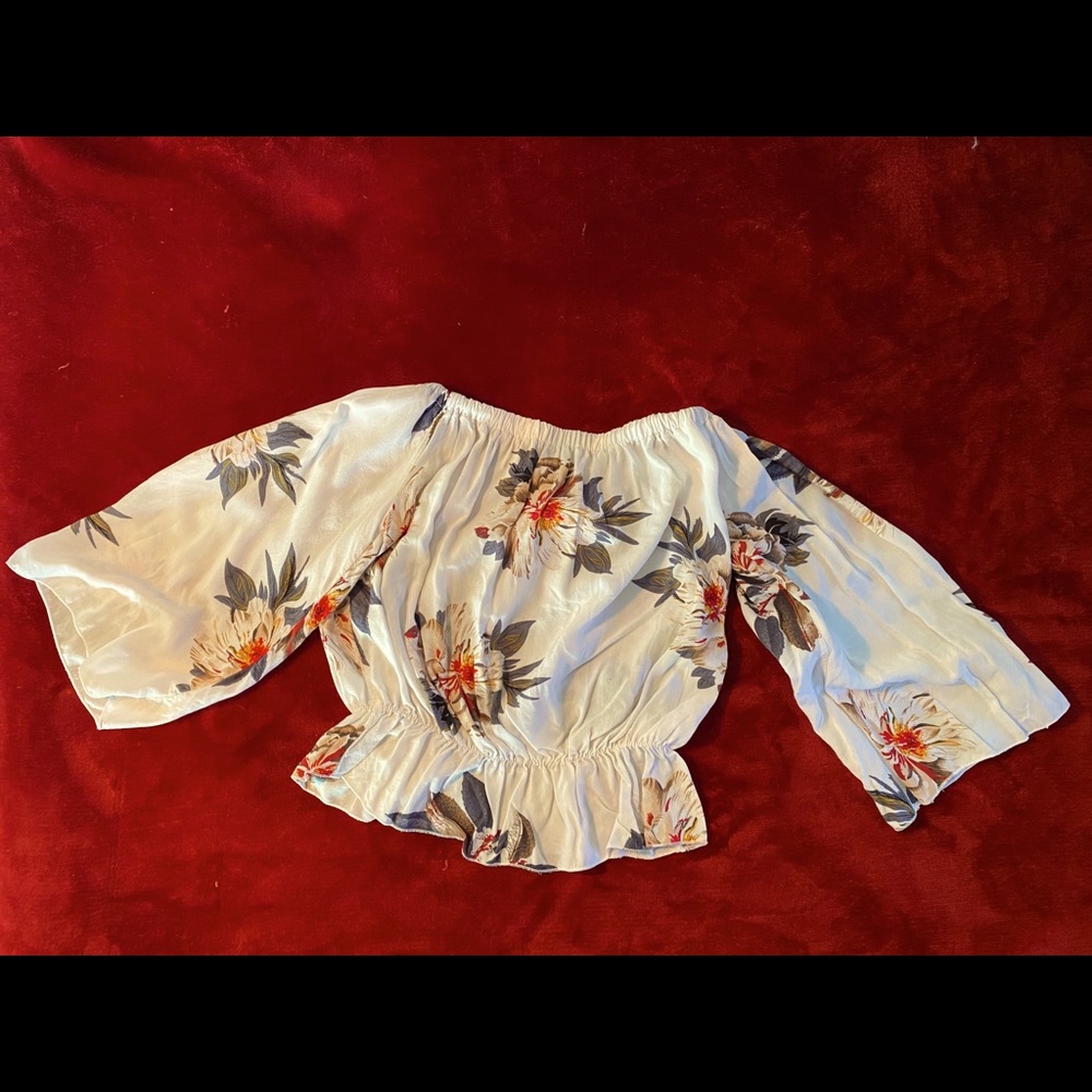Cute everyday blouse✨